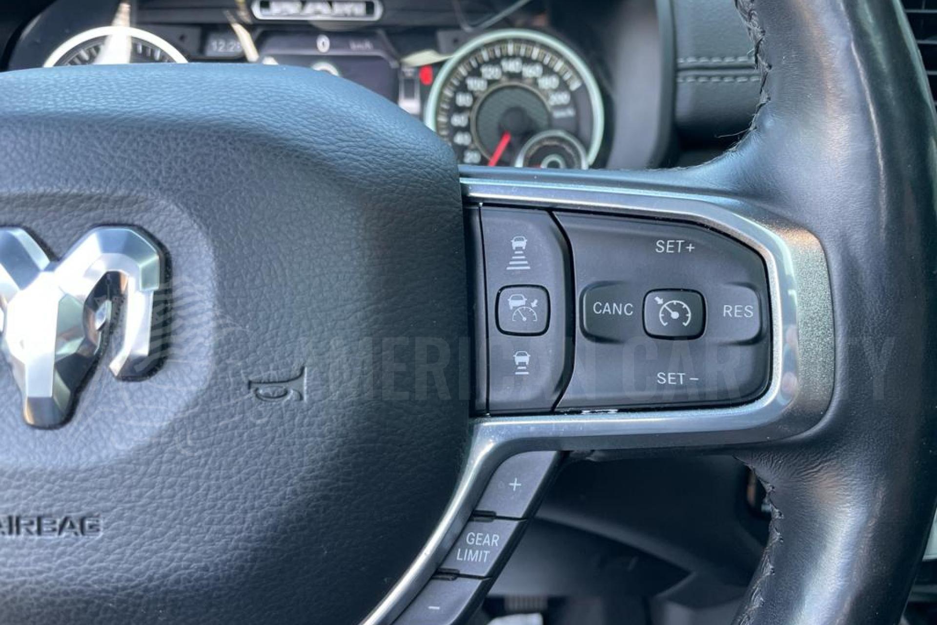 DODGE RAM CREW LARAMIE SPORT AIR/BOX 5.7L V8 - E85