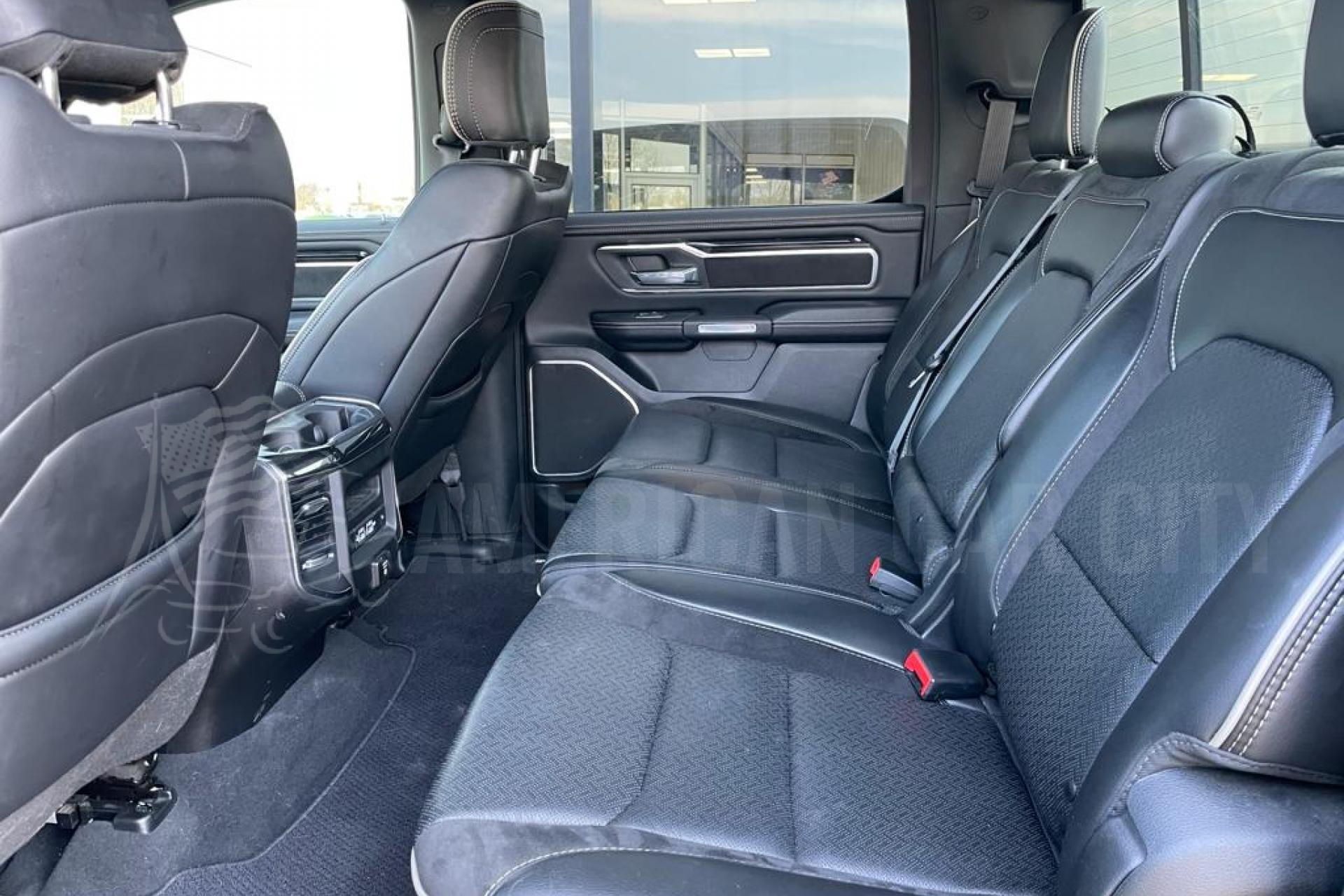 DODGE RAM CREW LARAMIE SPORT AIR/BOX 5.7L V8 - E85