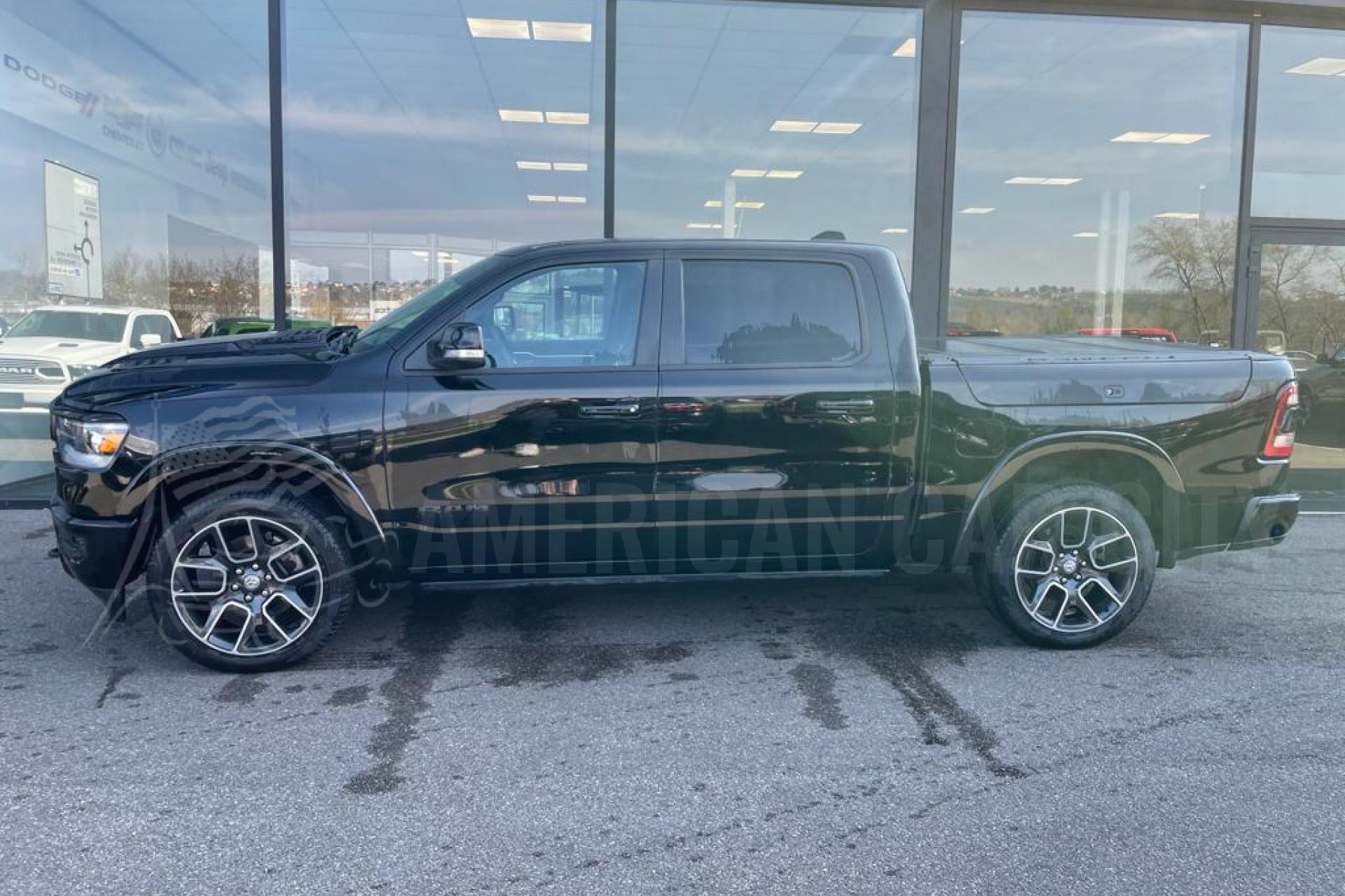 DODGE RAM CREW LARAMIE SPORT AIR/BOX 5.7L V8 - E85