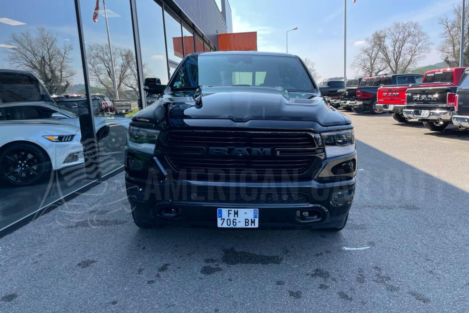 DODGE RAM CREW LARAMIE SPORT AIR/BOX 5.7L V8 - E85