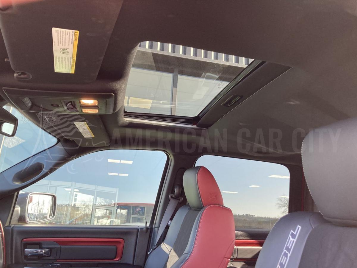 DODGE RAM 1500 CREWCAB REBEL AIRSUSPENSIONS V8 5.7L