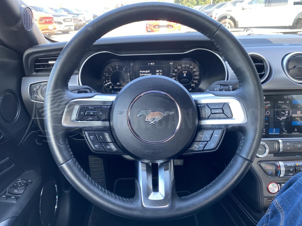 FORD MUSTANG GT Fastback 5.0L V8 BVA10