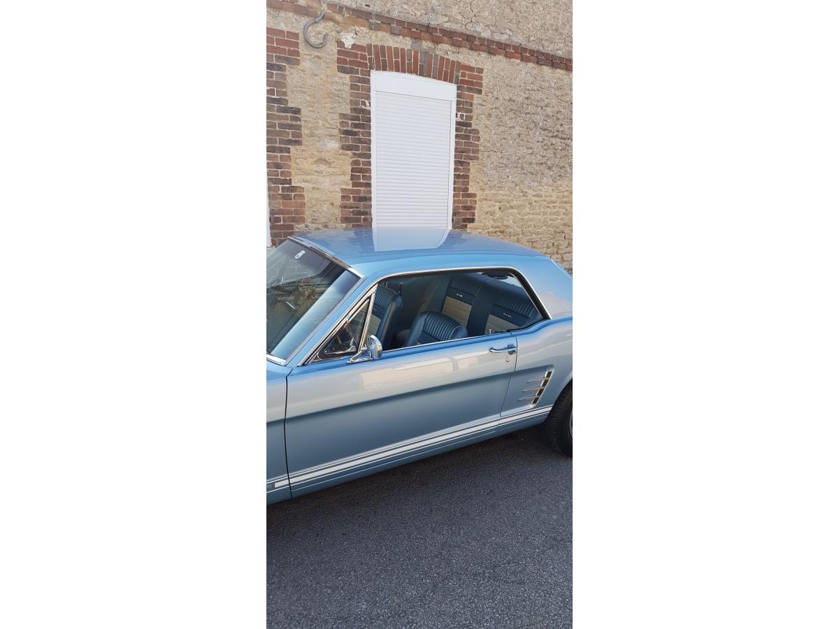 FORD MUSTANG HARDTOP