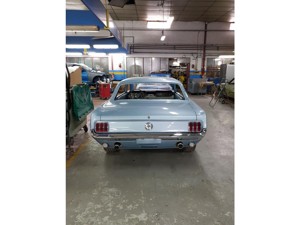 FORD MUSTANG HARDTOP