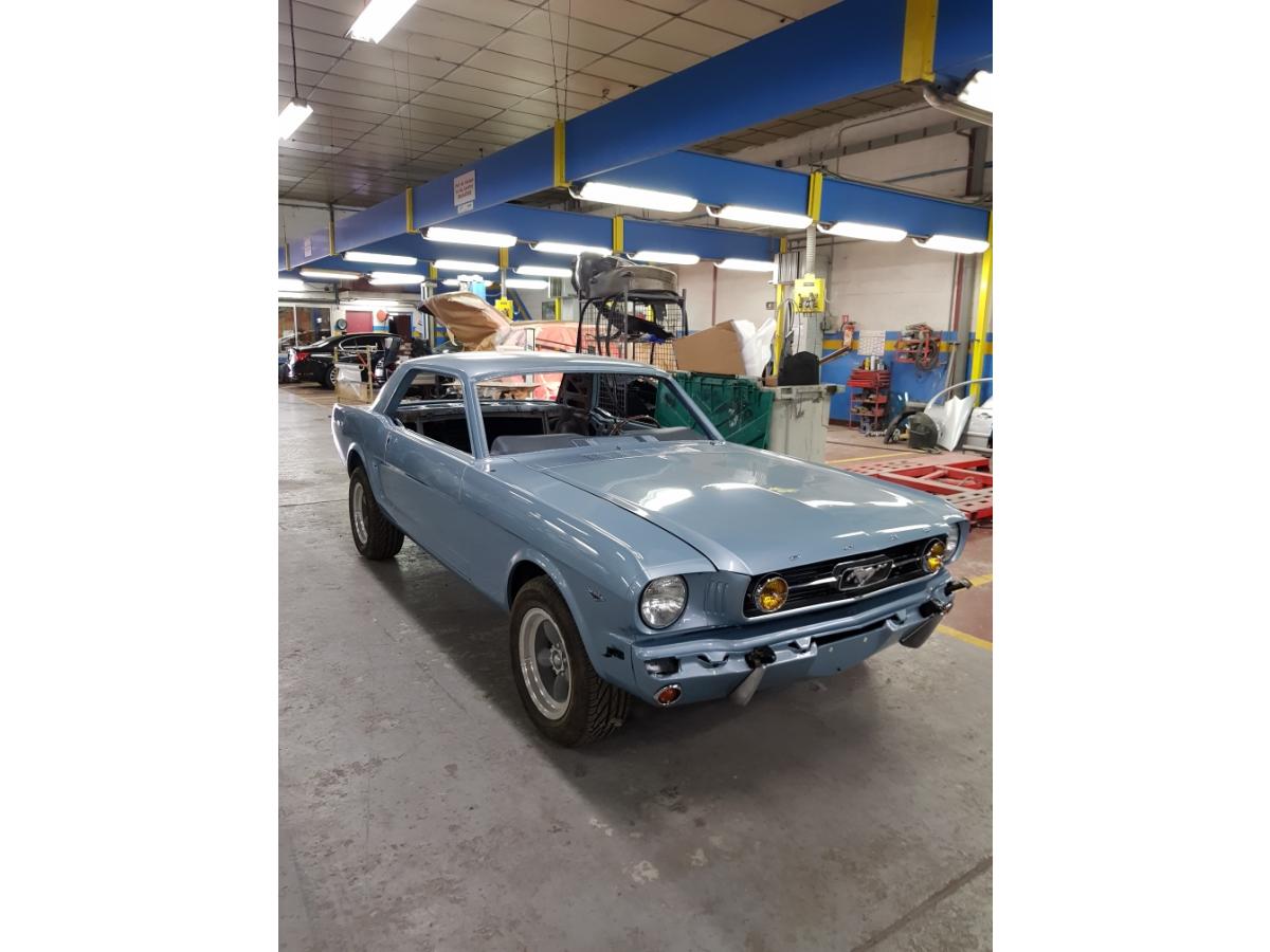 FORD MUSTANG HARDTOP