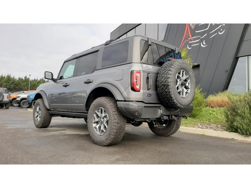 FORD BRONCO BADLANDS 4 DOORS