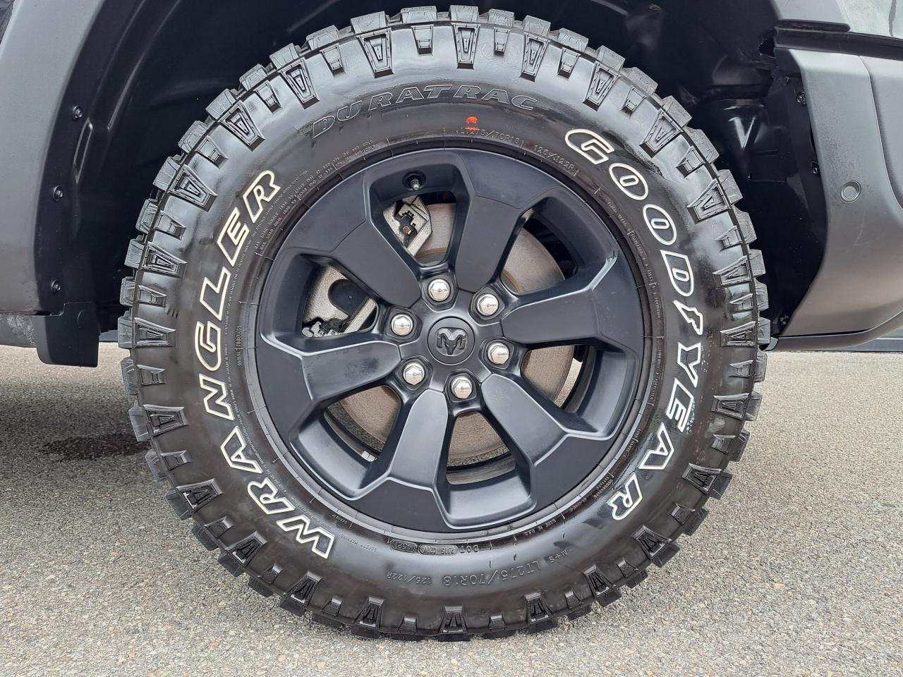 DODGE RAM 1500 CREW REBEL NIGHT EDITION