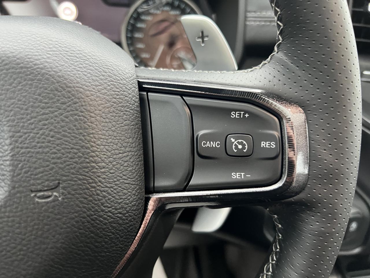DODGE RAM 1500 CREW REBEL G/T AIR RAMBOX