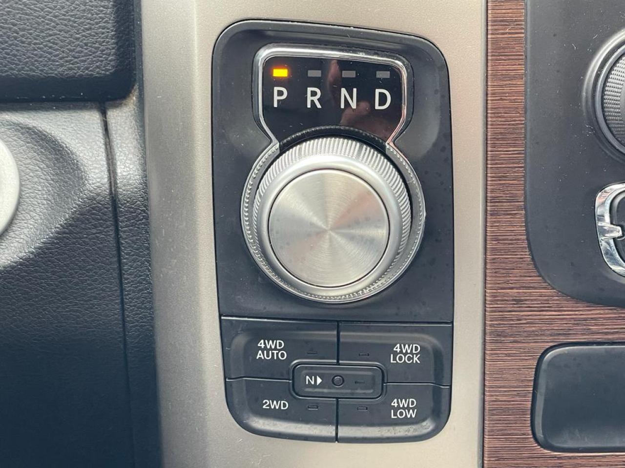 DODGE RAM 1500 crew Laramie ECODIESEL V6 3.0L