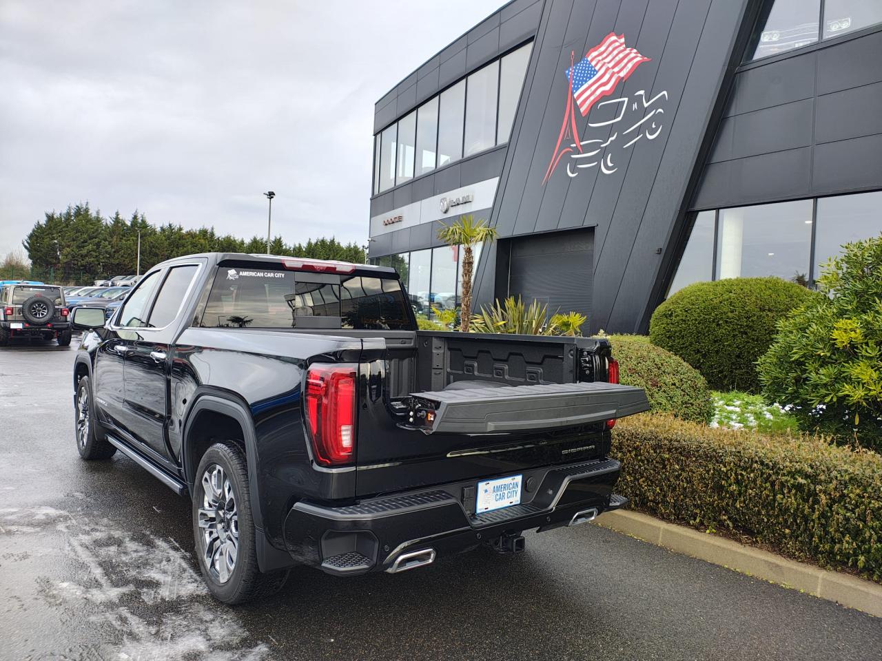 GMC Sierra 1500 Crew cab Denali Ultimate Edition V8 6.2L