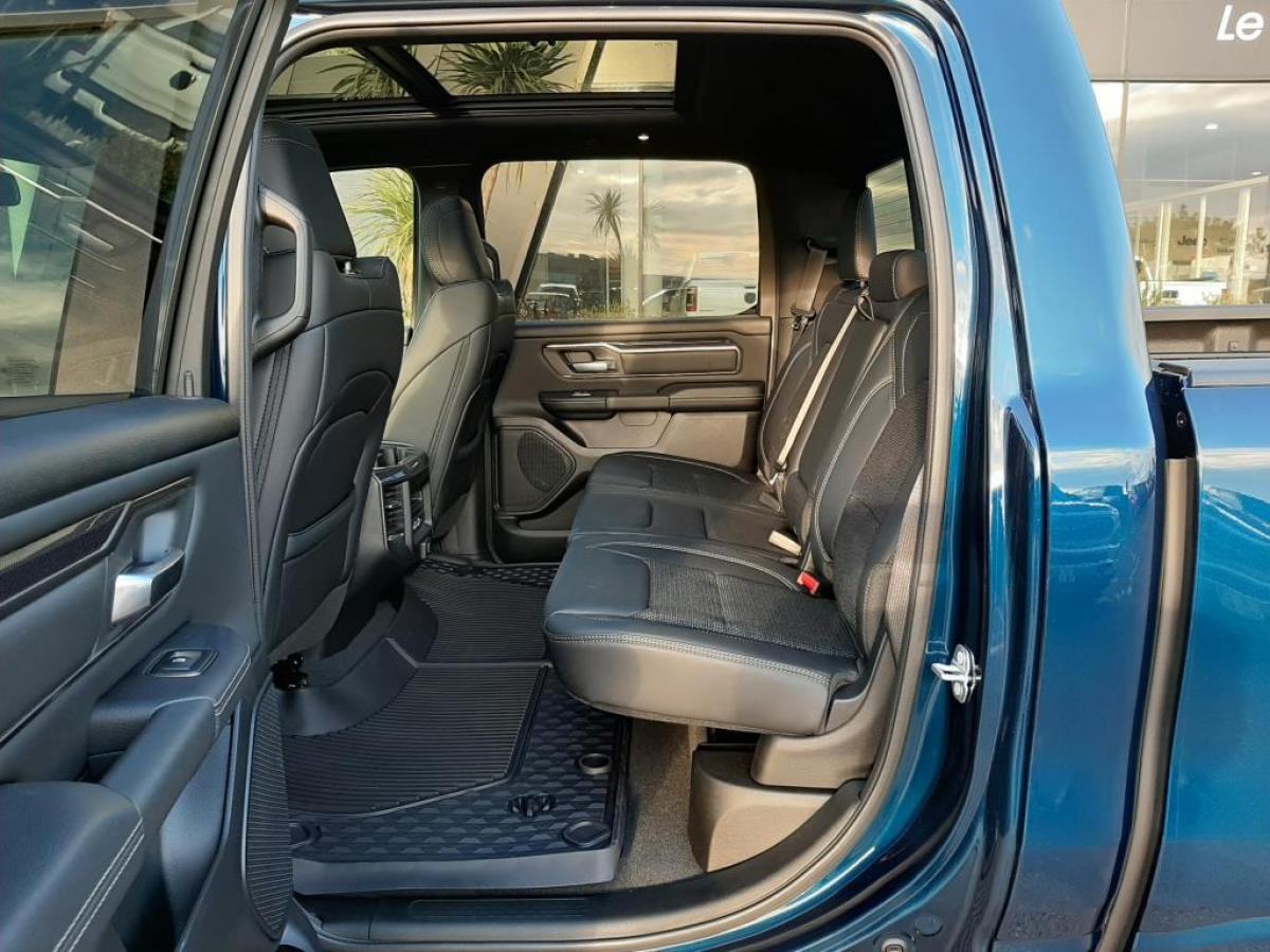 DODGE RAM 1500 CREW SPORT - VENTE A MARCHAND