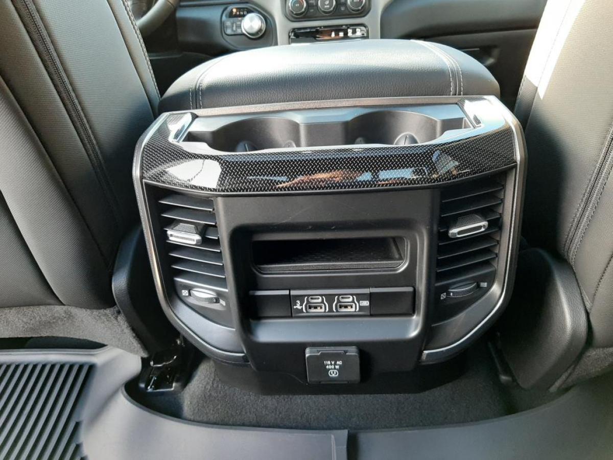 DODGE RAM 1500 CREW SPORT - VENTE A MARCHAND