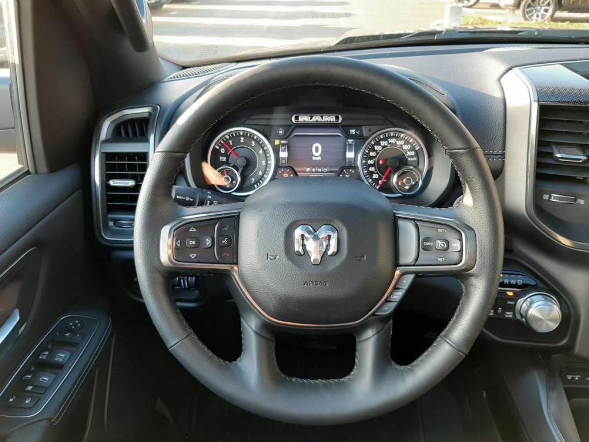 DODGE RAM 1500 CREW SPORT - VENTE A MARCHAND