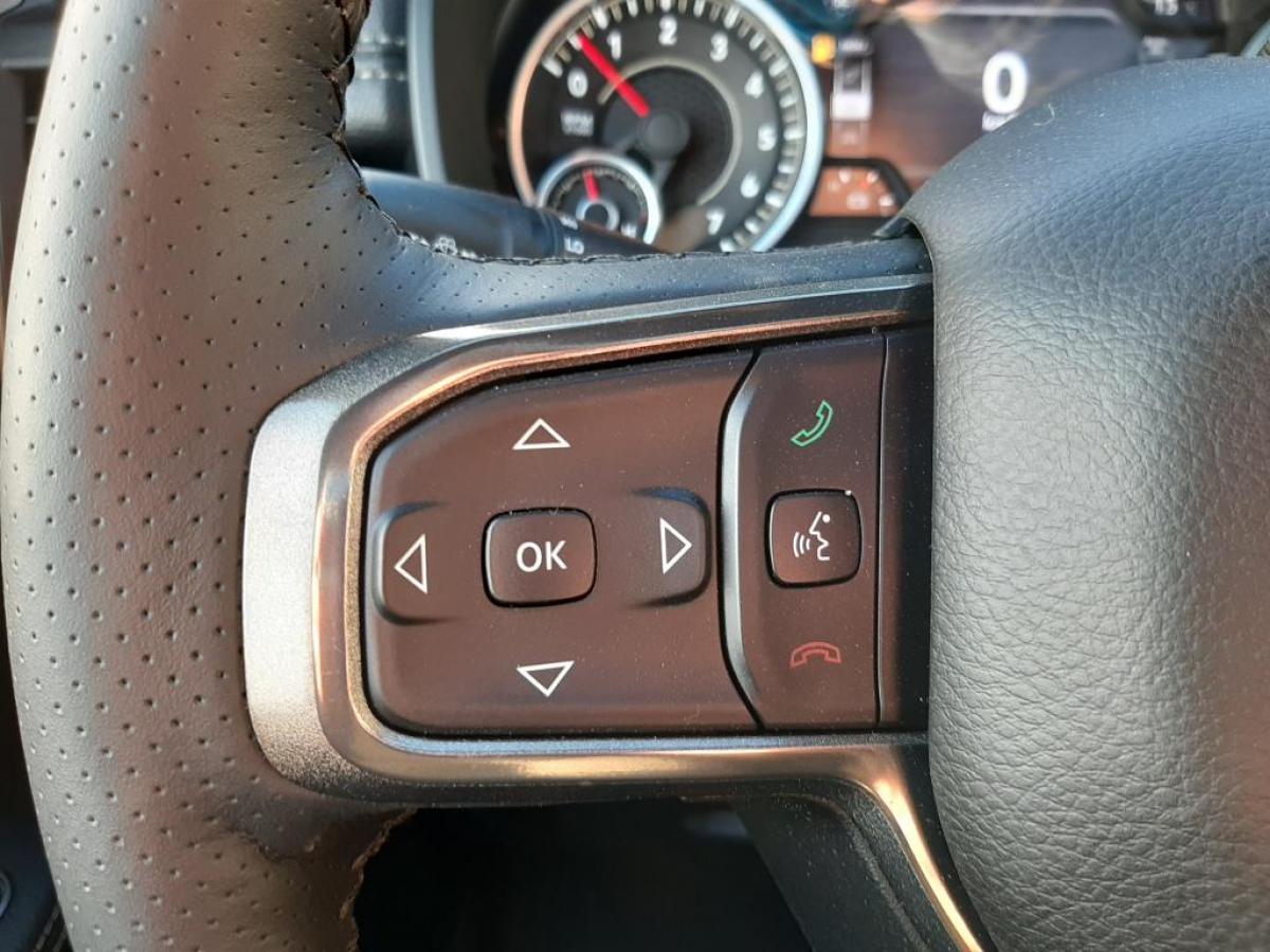DODGE RAM 1500 CREW SPORT - VENTE A MARCHAND