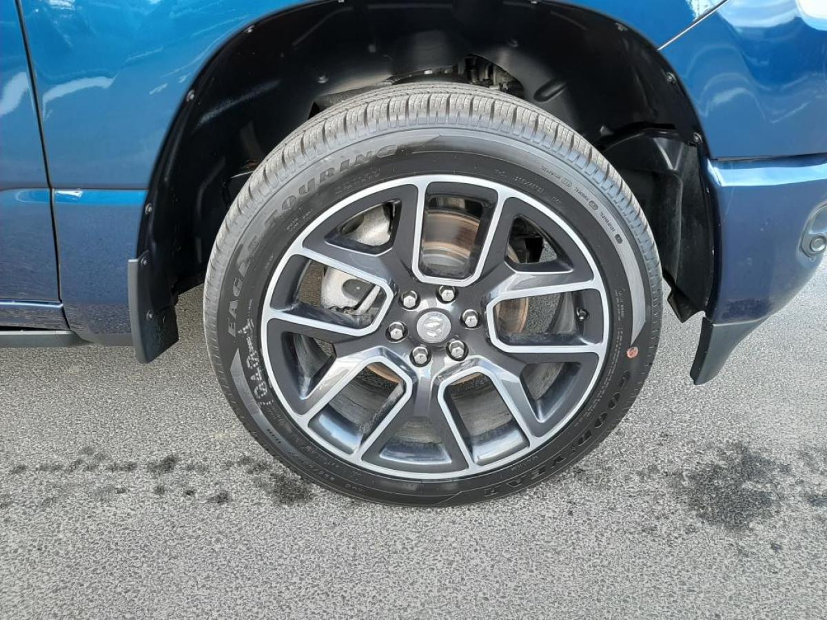 DODGE RAM 1500 CREW SPORT - VENTE A MARCHAND