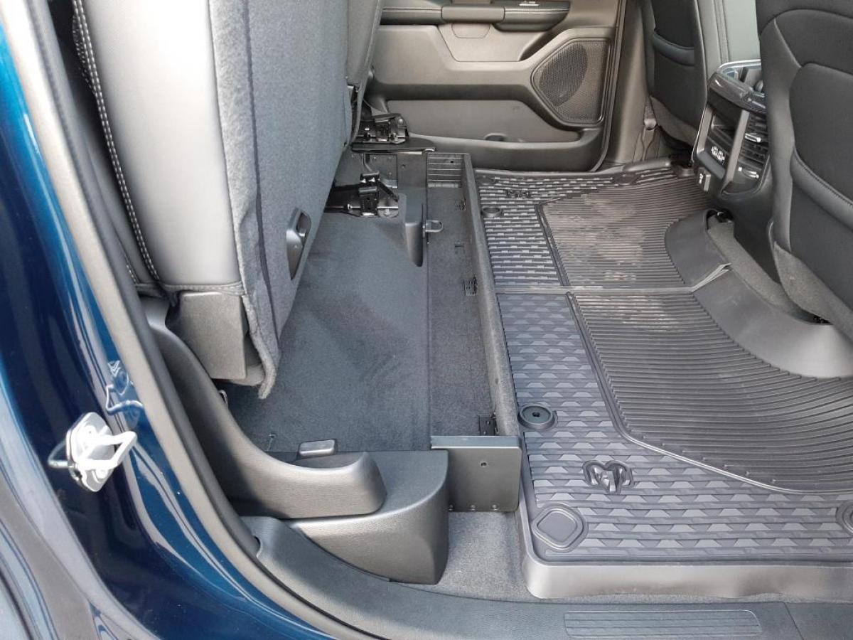 DODGE RAM 1500 CREW SPORT - VENTE A MARCHAND