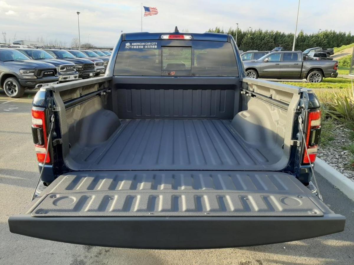 DODGE RAM 1500 CREW SPORT - VENTE A MARCHAND