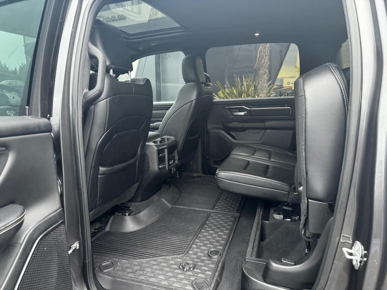 DODGE RAM 1500 CREW SPORT