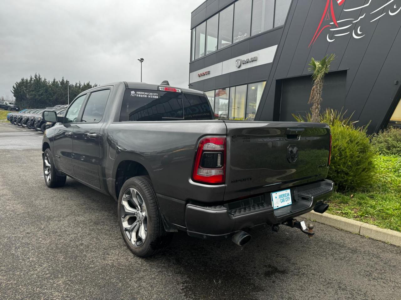 DODGE RAM 1500 CREW SPORT