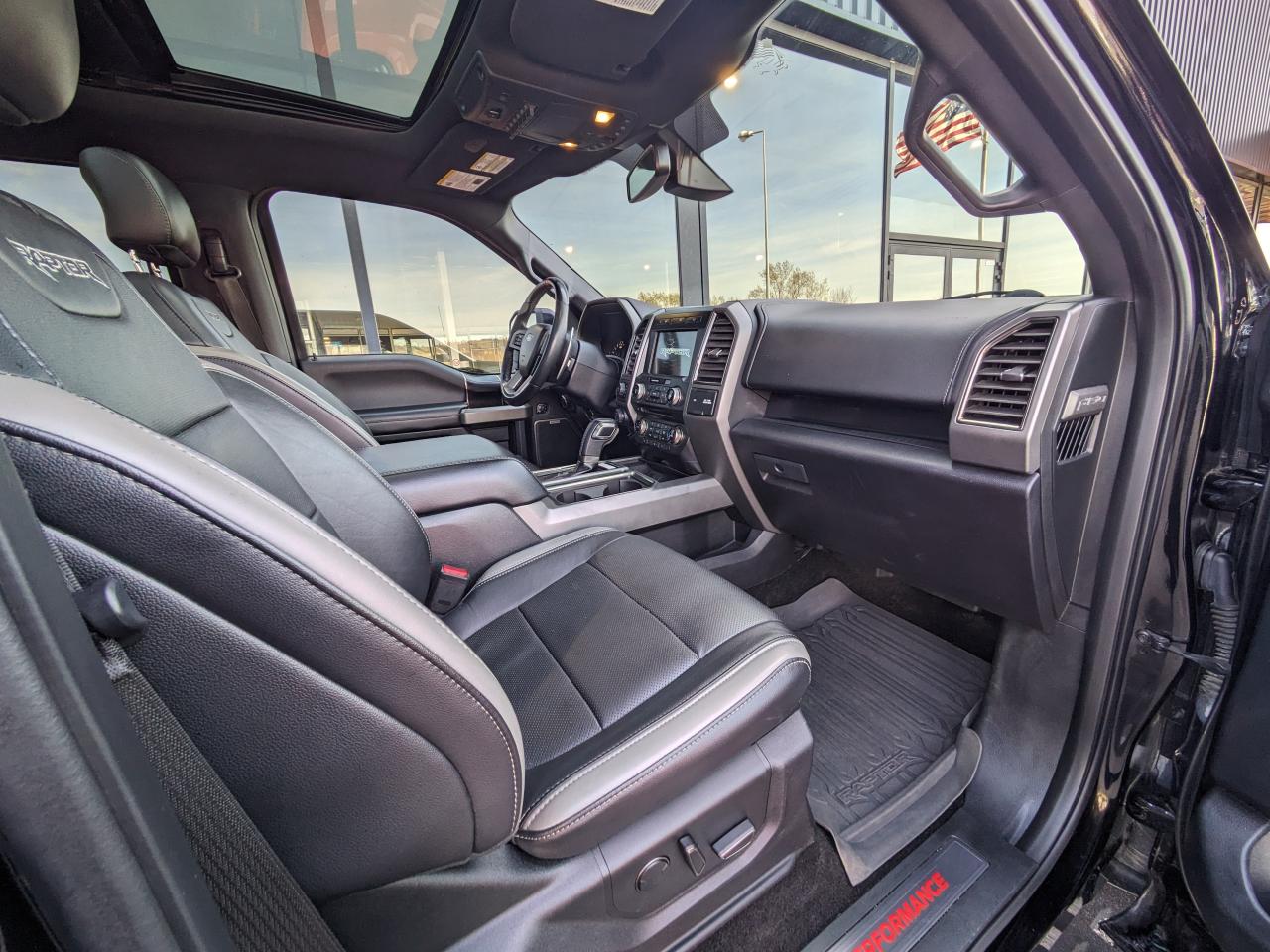 FORD F150 RAPTOR SUPERCREW