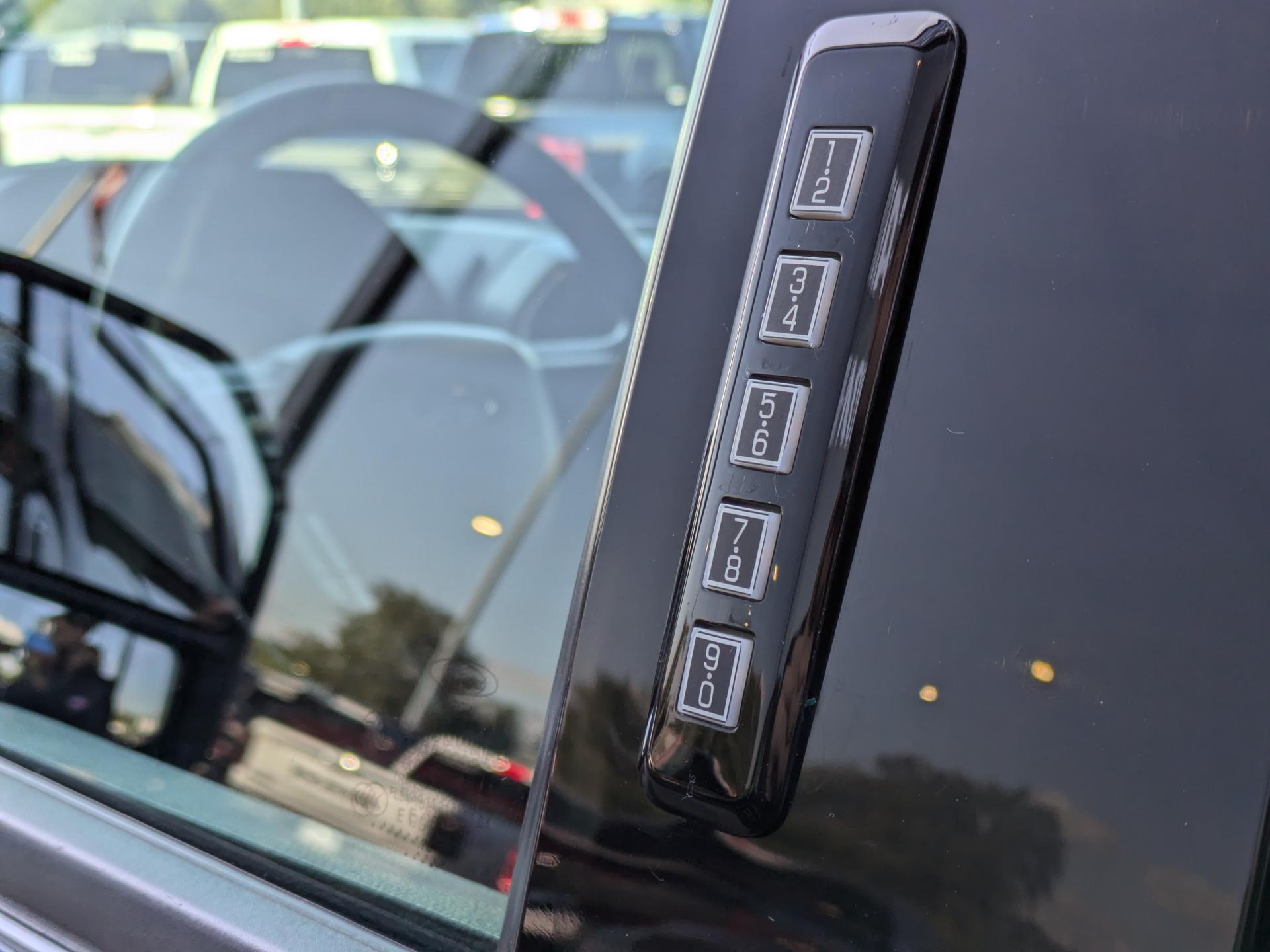 FORD F150 Supercrew XLT V8 5.0L Flexfuel