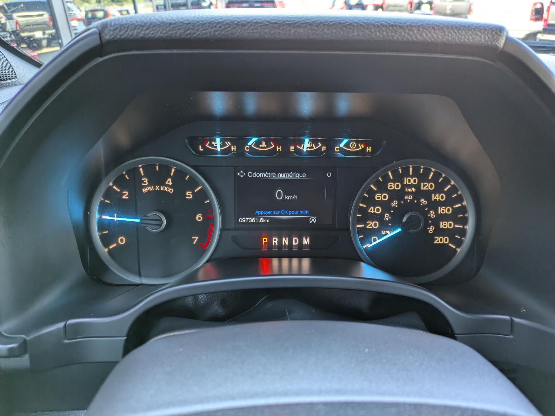 FORD F150 Supercrew XLT V8 5.0L Flexfuel