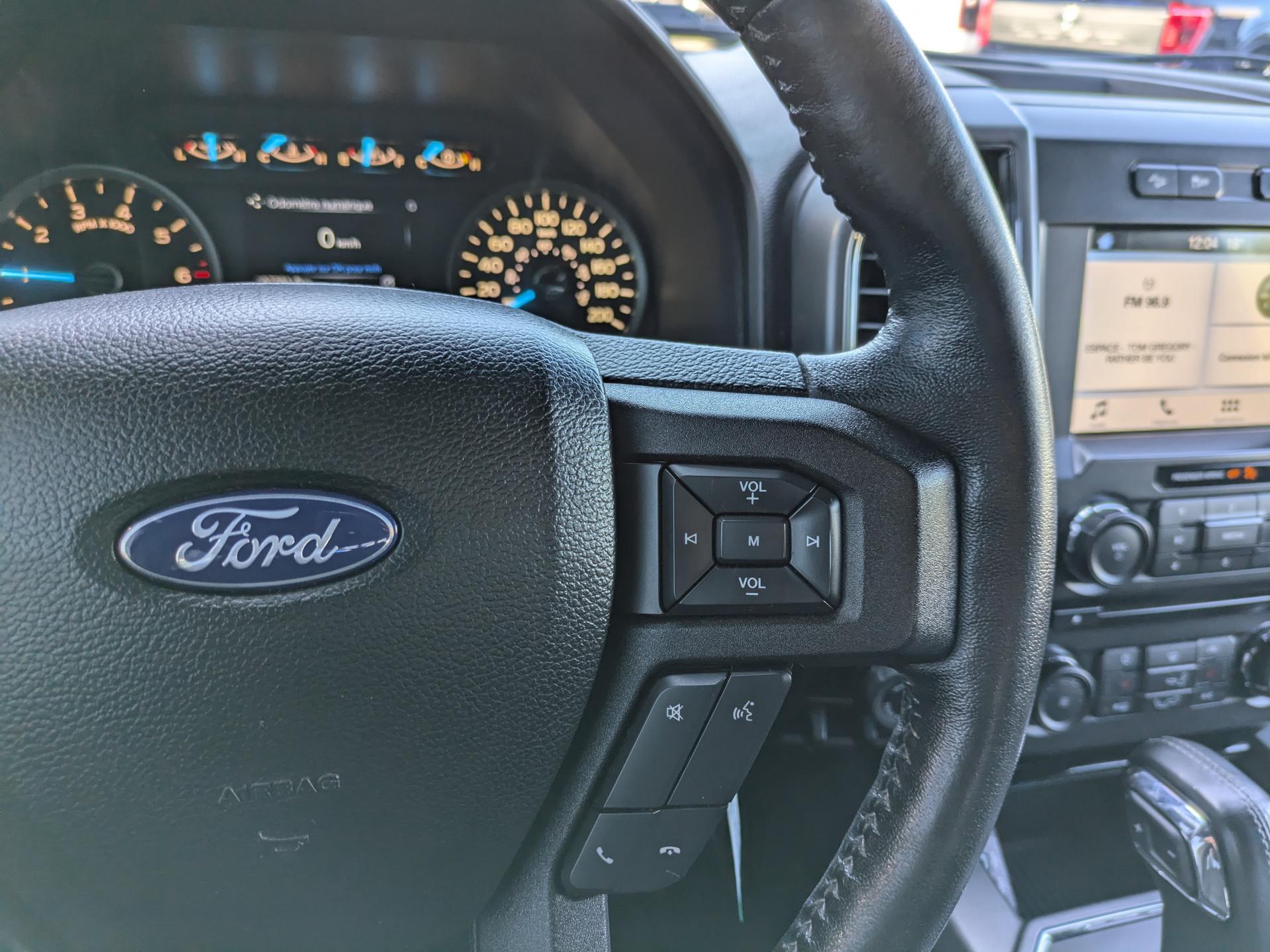 FORD F150 Supercrew XLT V8 5.0L Flexfuel