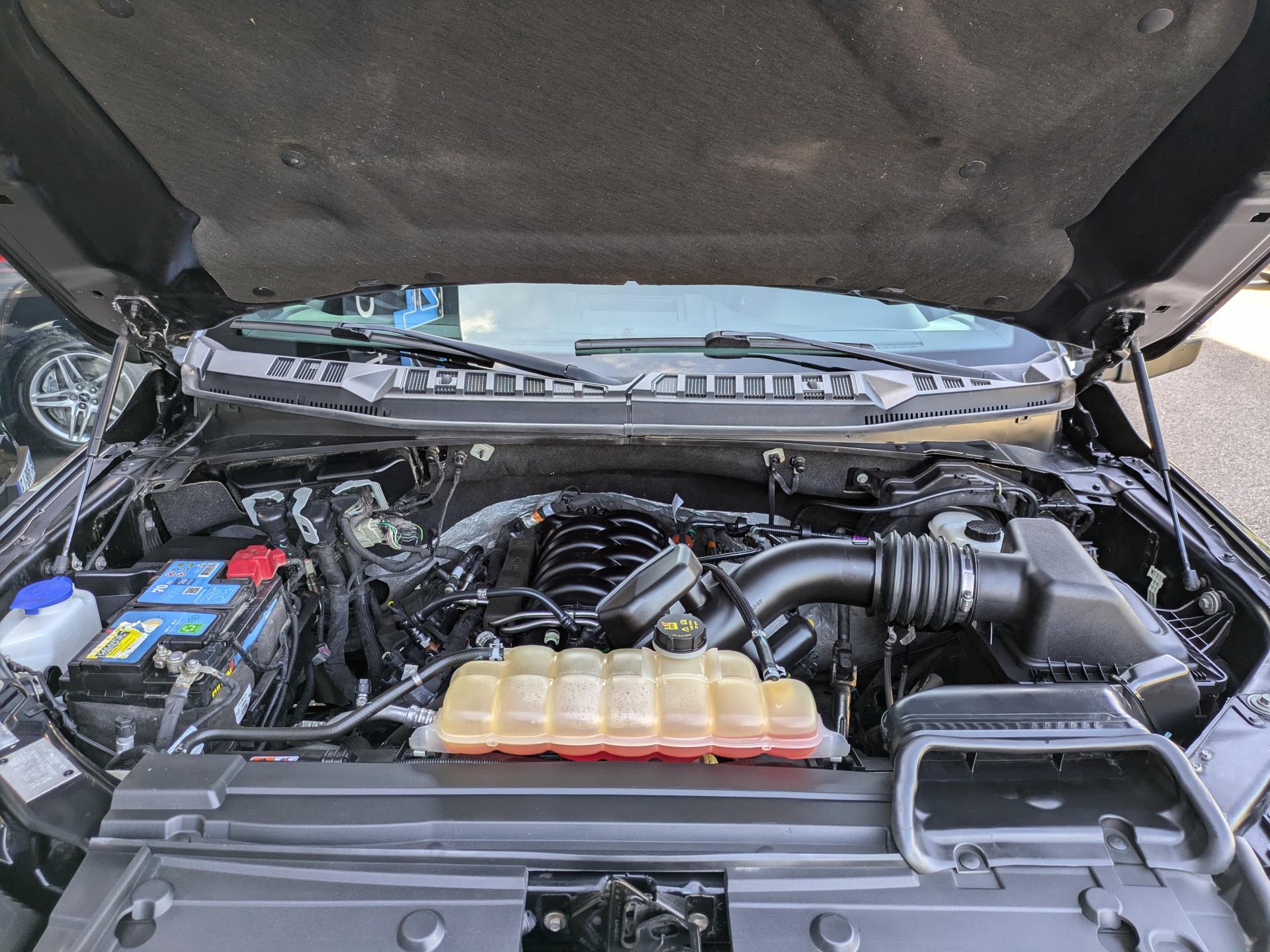 FORD F150 Supercrew XLT V8 5.0L Flexfuel