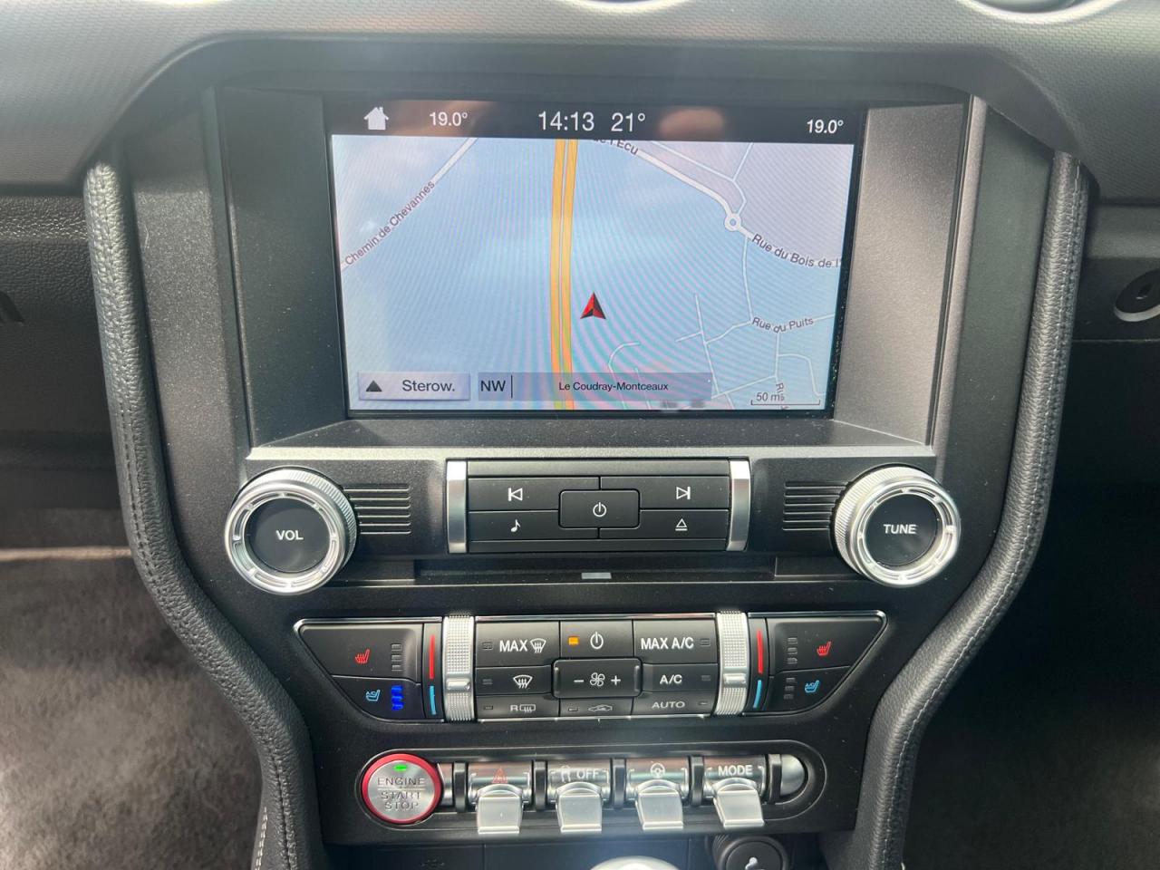 FORD MUSTANG GT FASTBACK V8 5.0L BVA