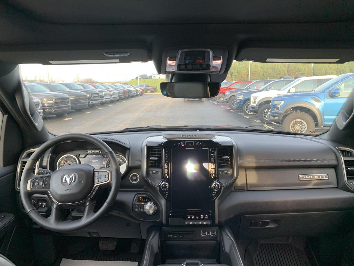 DODGE RAM 1500 CREW SPORT NIGHT EDITION AIR RAMBOX