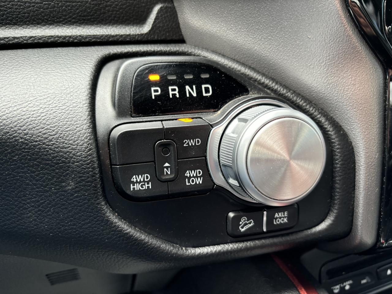 DODGE RAM 1500 CREW REBEL AIR