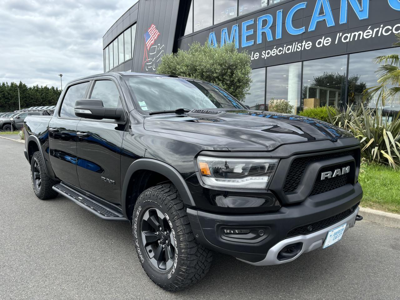 DODGE RAM 1500 CREW REBEL AIR