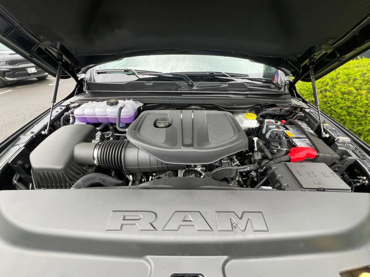 DODGE RAM 1500 CREW CAB BIGHORN NIGHT EDITION 2025