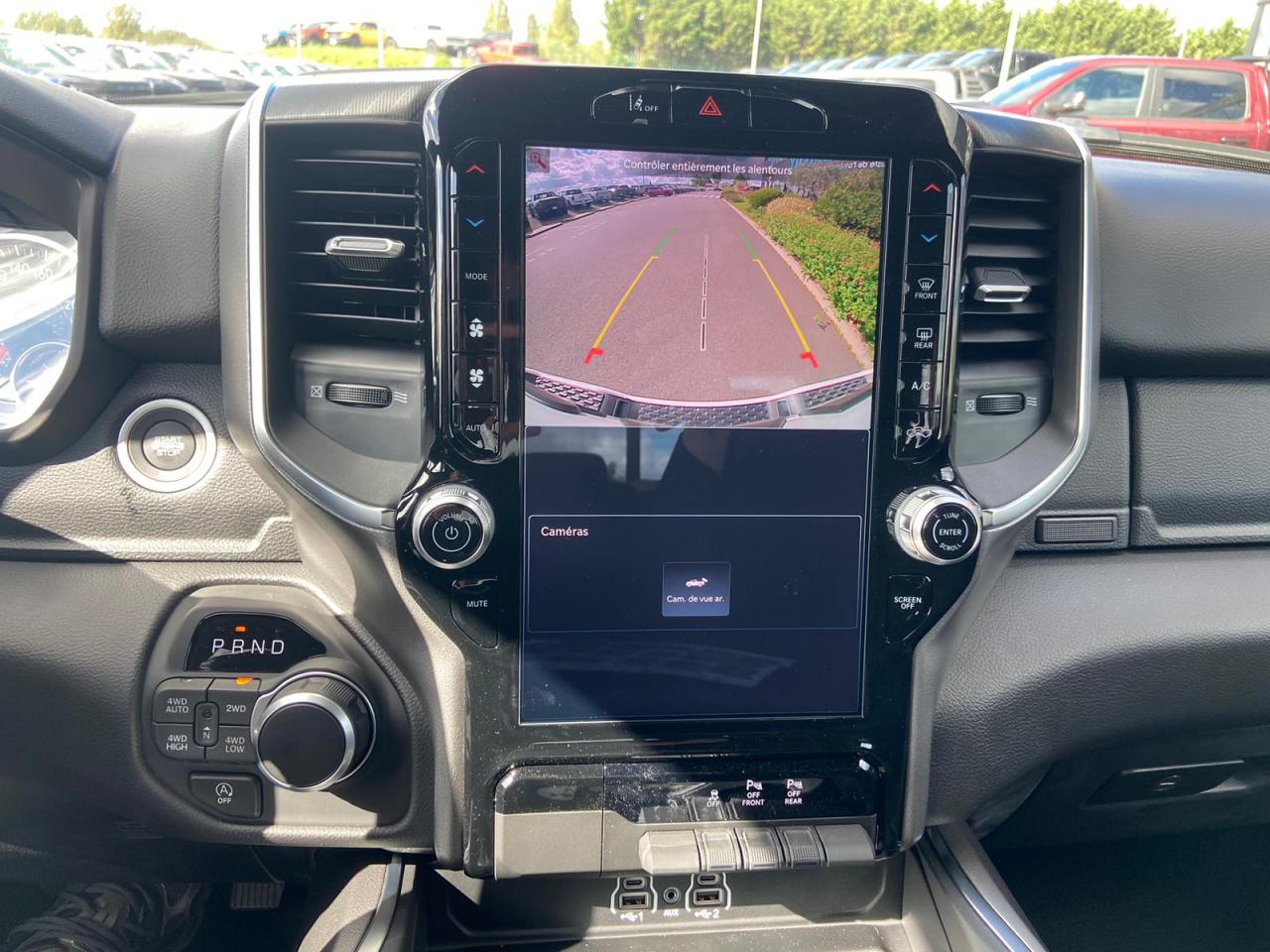 DODGE RAM 1500 CREW CAB BIGHORN NIGHT EDITION 2025