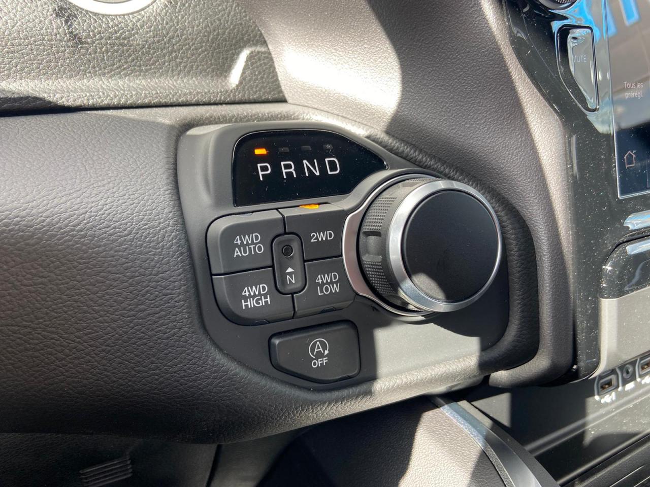 DODGE RAM 1500 CREW CAB BIGHORN NIGHT EDITION 2025