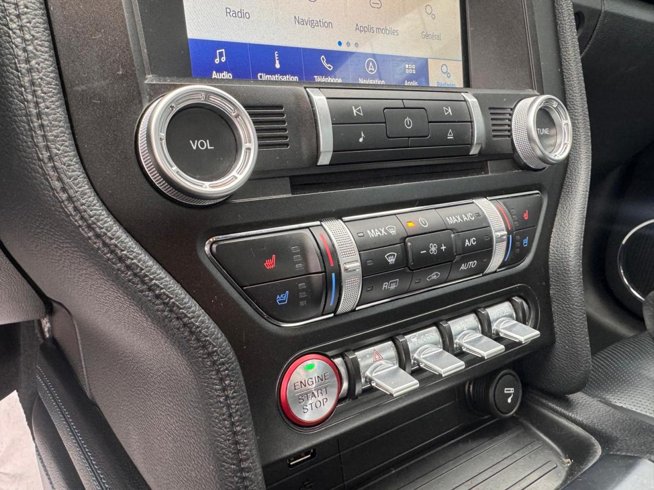 FORD MUSTANG GT FASTBACK 5.0L V8 450ch