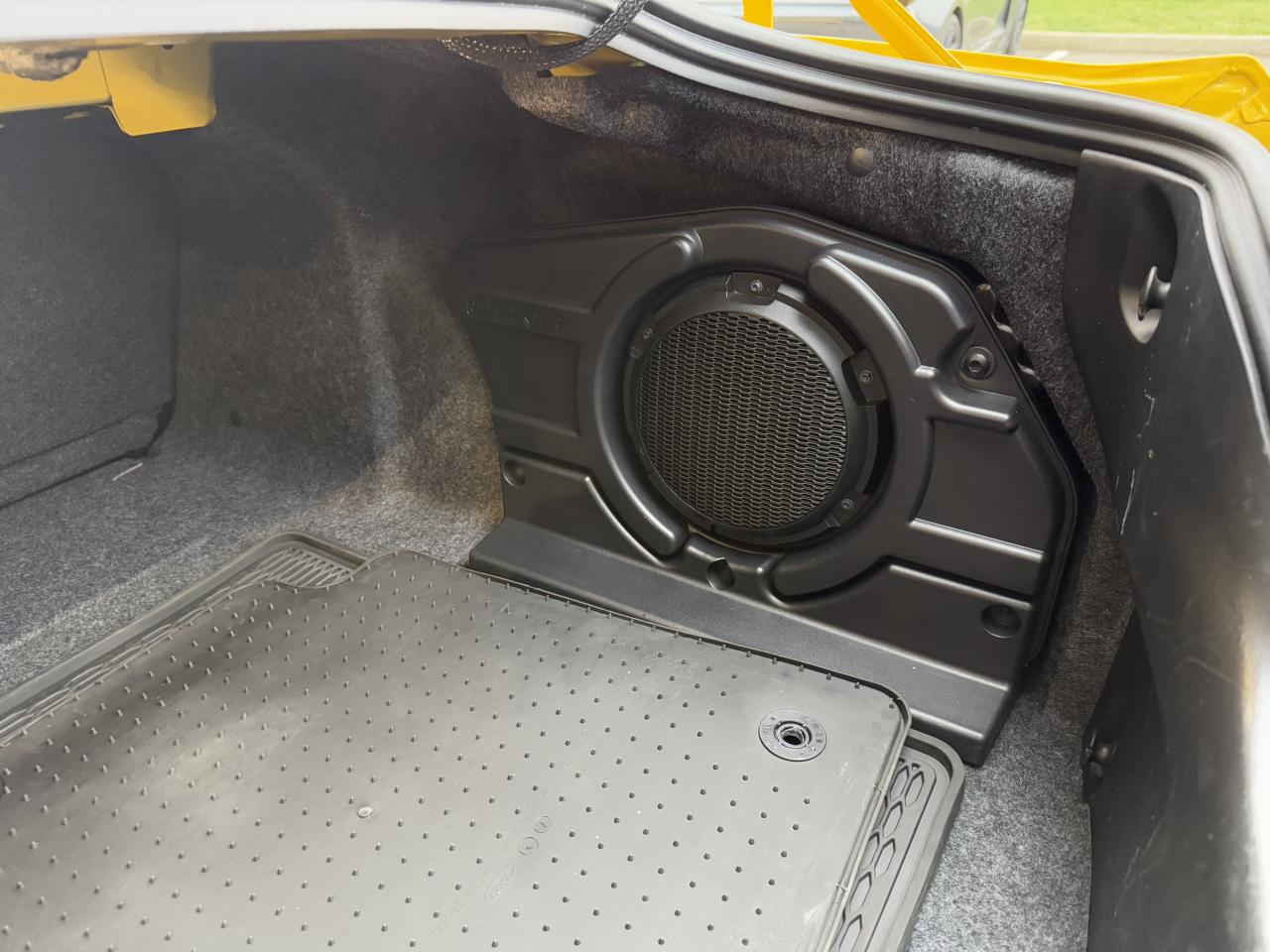 FORD MUSTANG GT Fastback V8 5.0L - Black shadow edition