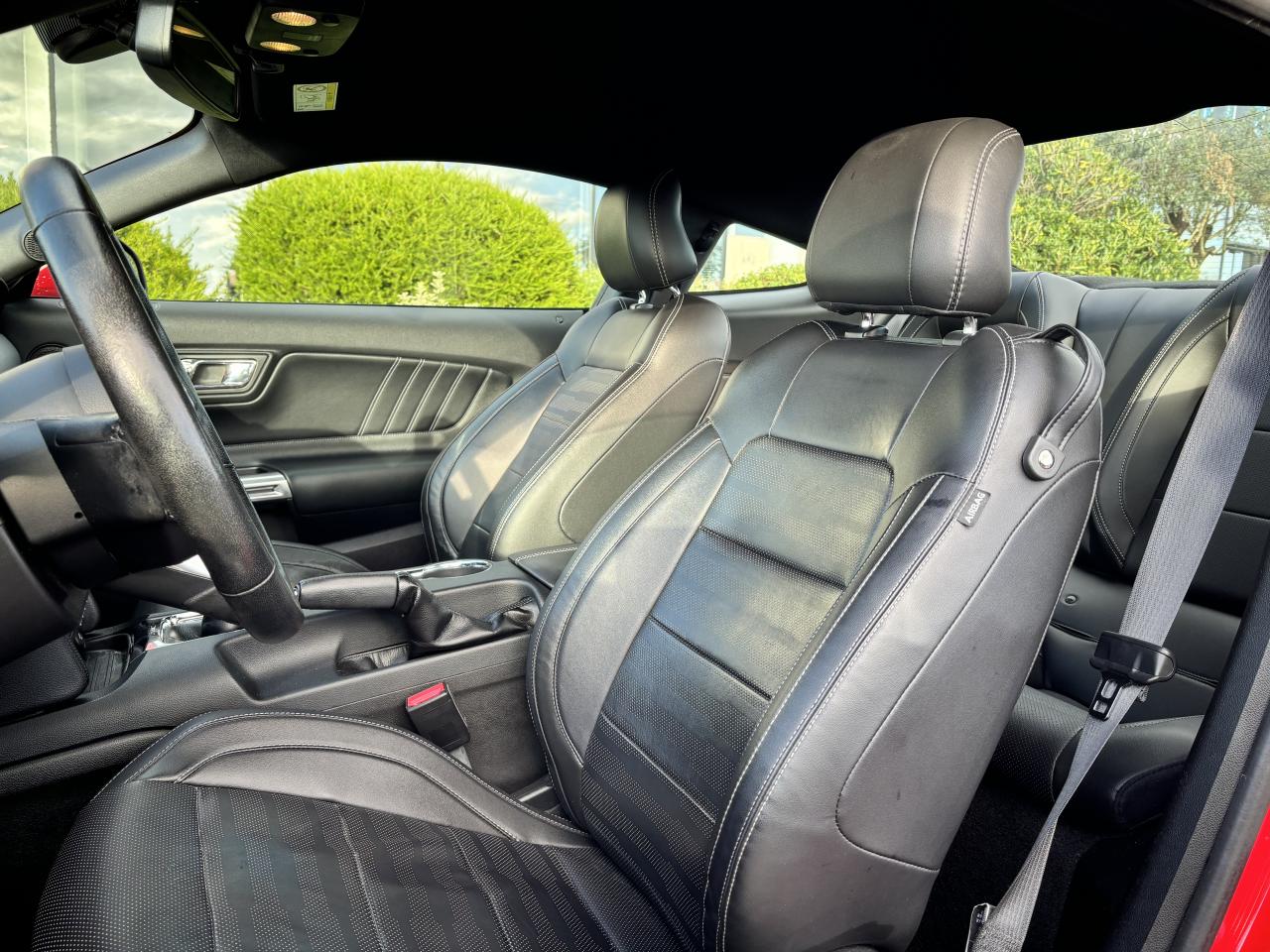 FORD MUSTANG GT Fastback V8 5.0L BLACK SHADOW EDITION