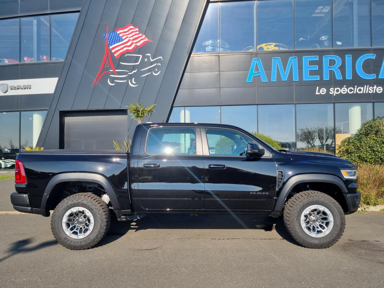 DODGE RAM 1500 CREW RHO