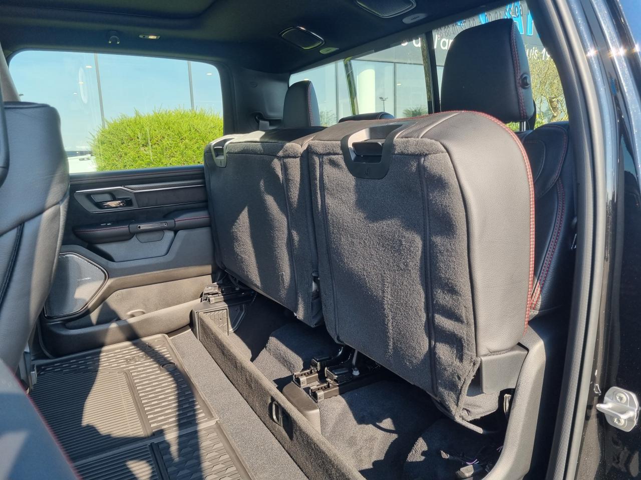 DODGE RAM 1500 CREW RHO