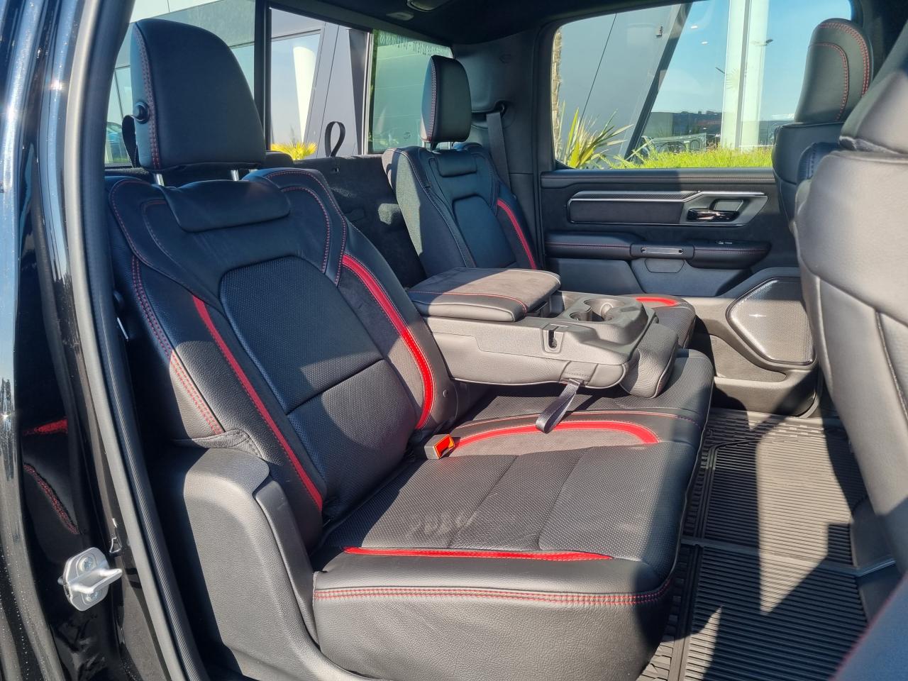 DODGE RAM 1500 CREW RHO