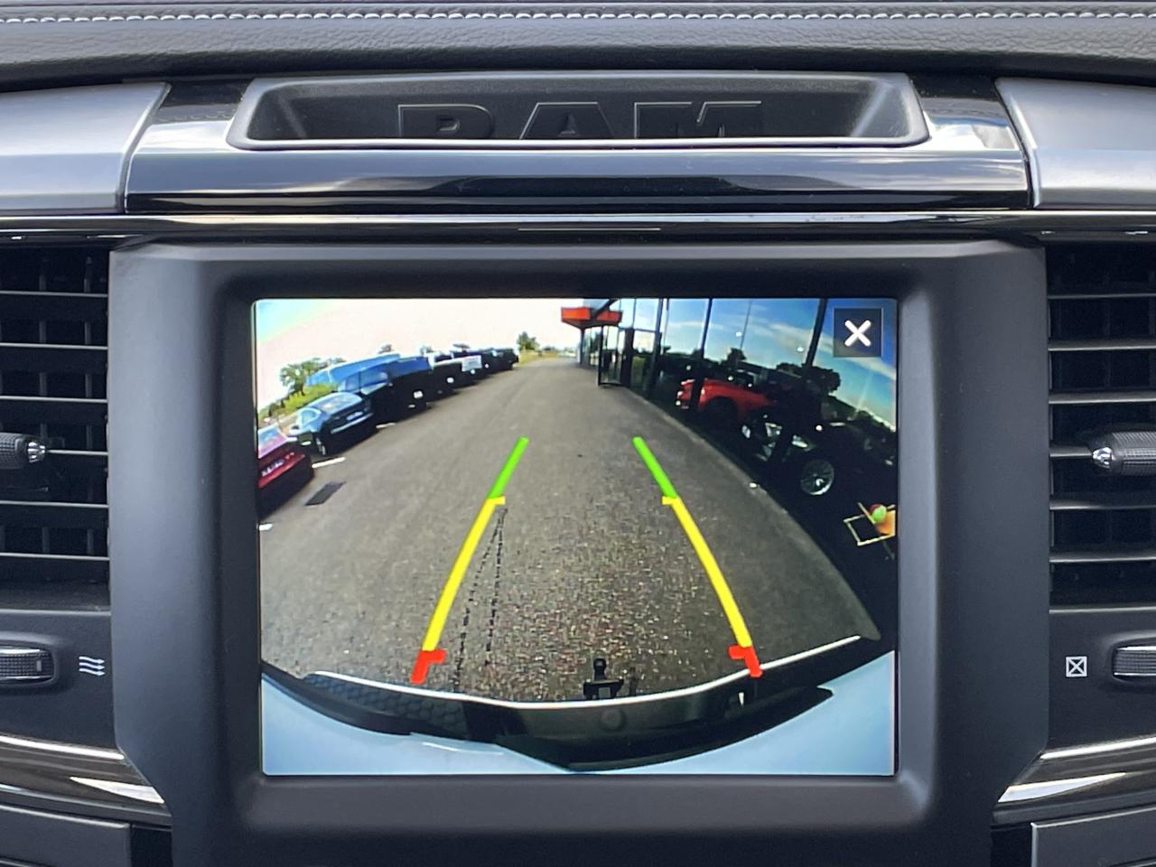 DODGE RAM CREW SPORT CLASSIC BLACK PACKAGE