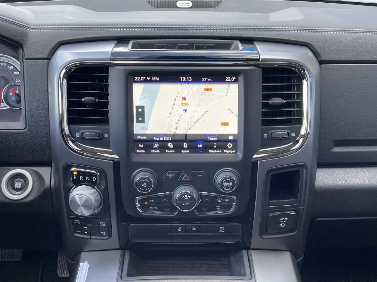 DODGE RAM CREW SPORT CLASSIC BLACK PACKAGE