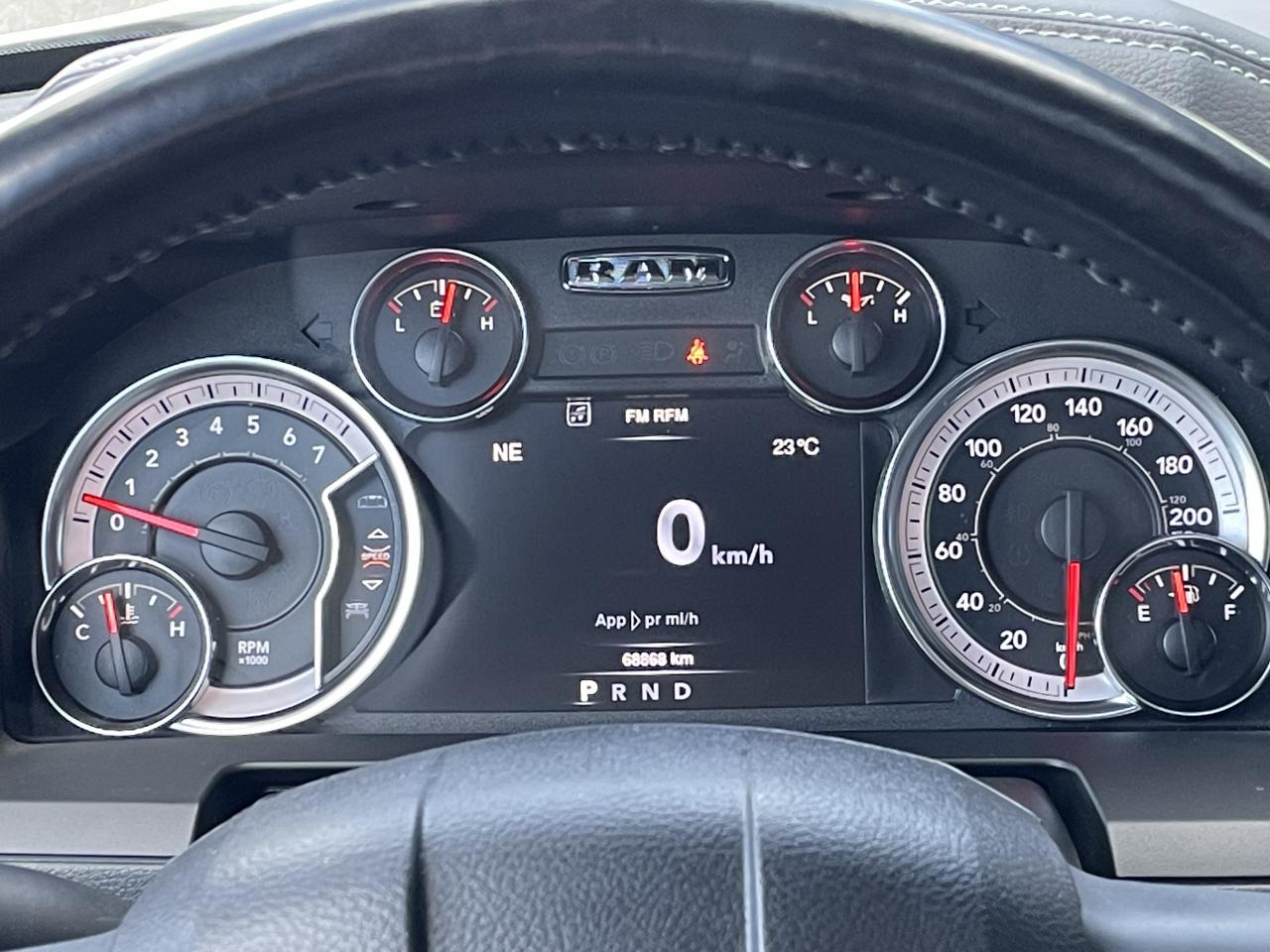 DODGE RAM CREW SPORT CLASSIC BLACK PACKAGE