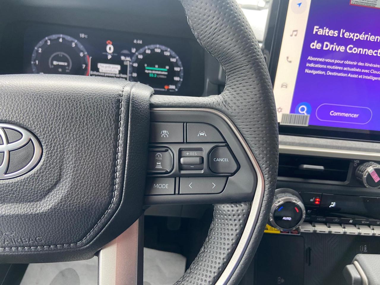 TOYOTA TACOMA 4X4 Double Cab Hybrid Trailhunter