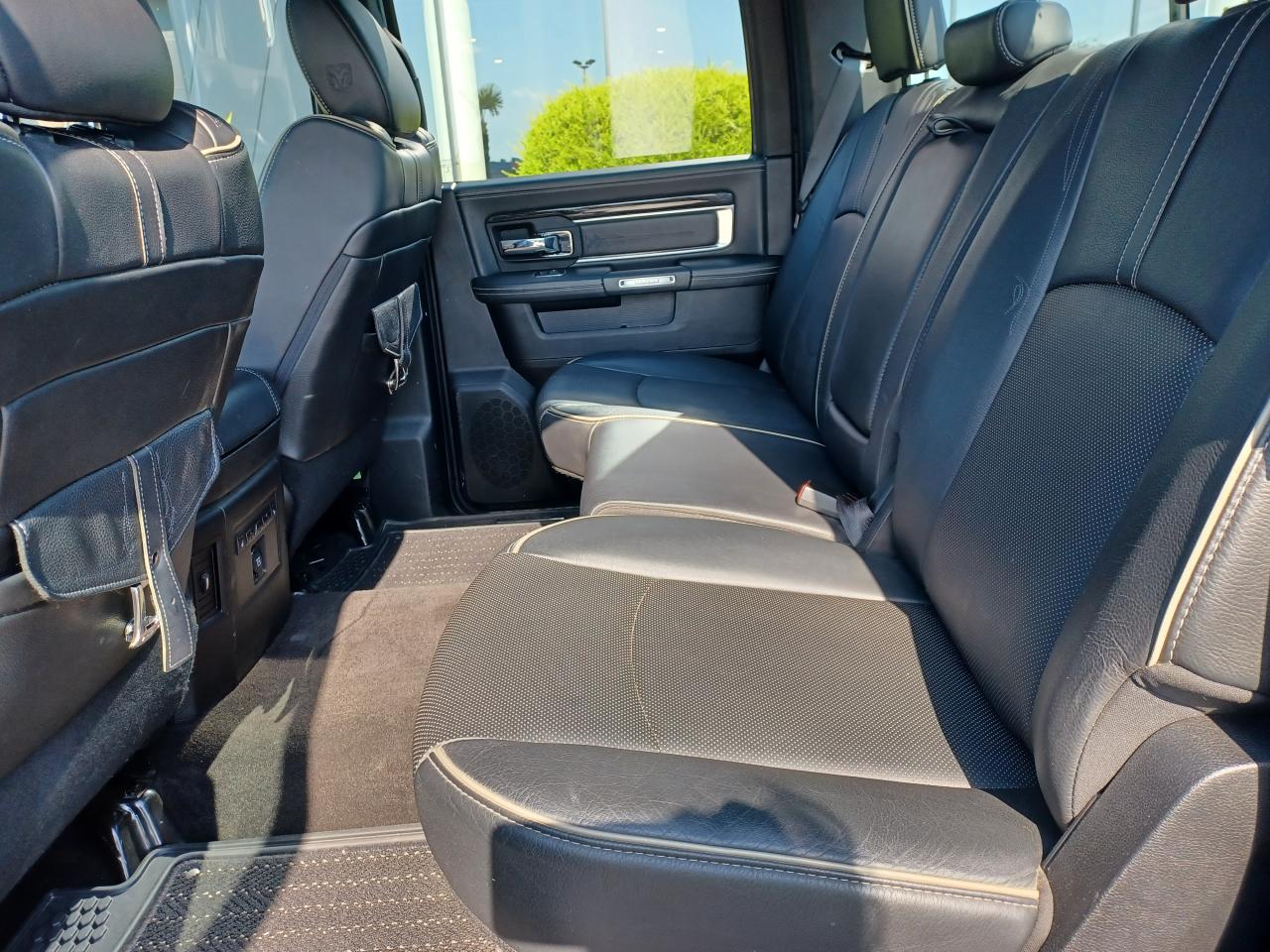 DODGE RAM 1500 crew LIMITED RAMBOX V8 5.7L 395ch