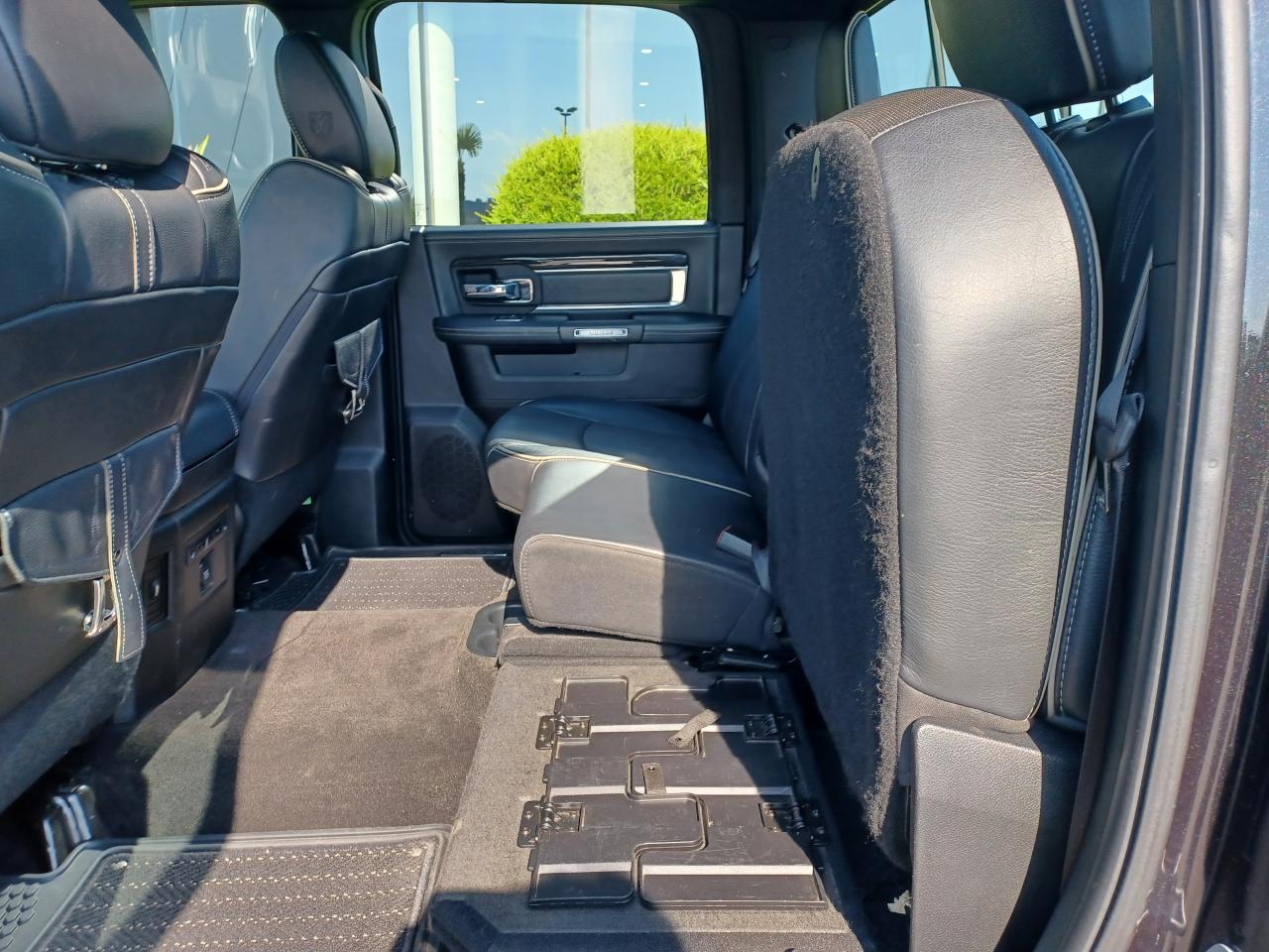 DODGE RAM 1500 crew LIMITED RAMBOX V8 5.7L 395ch