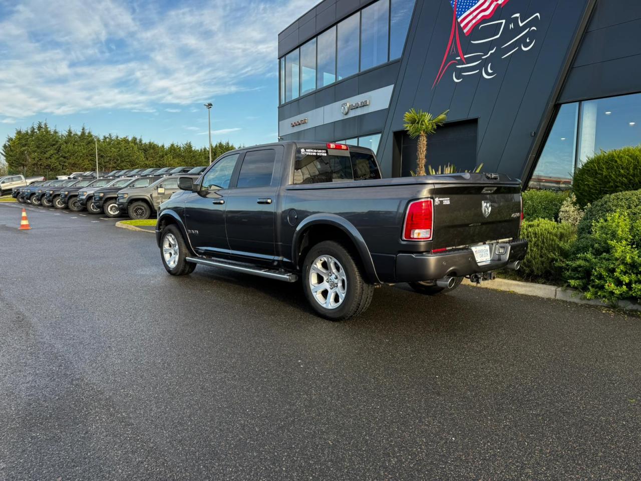 DODGE RAM 1500 CREW LARAMIE SPORT