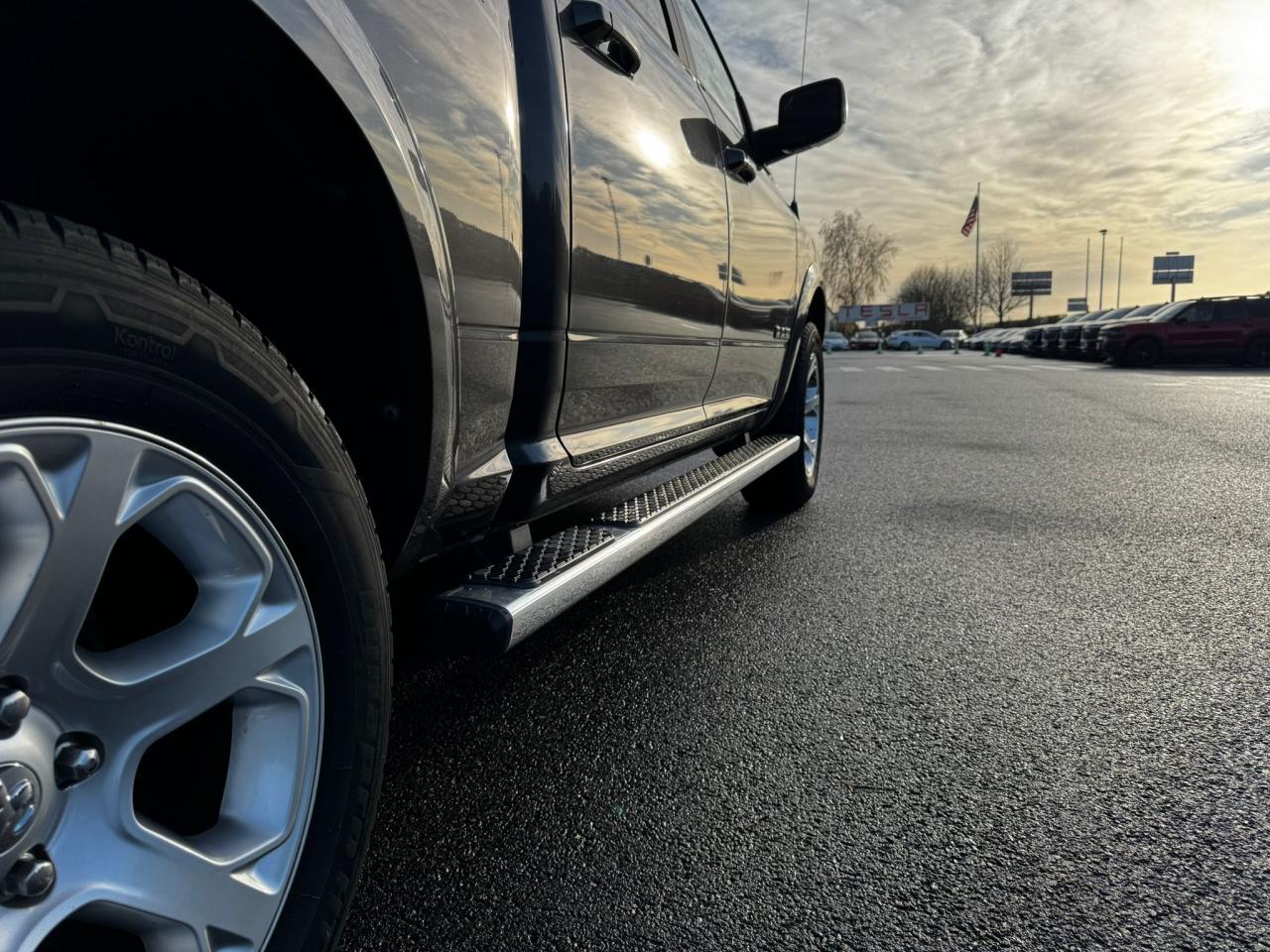 DODGE RAM 1500 CREW LARAMIE SPORT