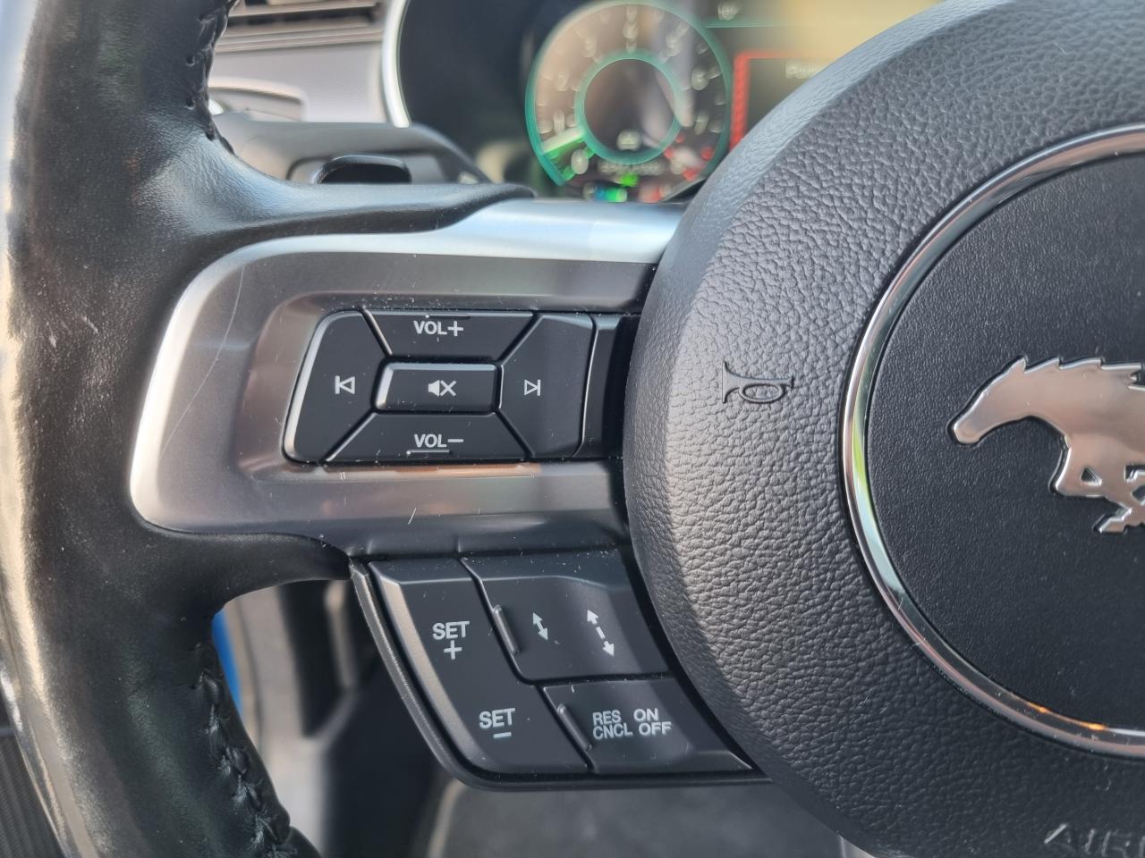 FORD MUSTANG GT FASTBACK 5.0L V8 450ch